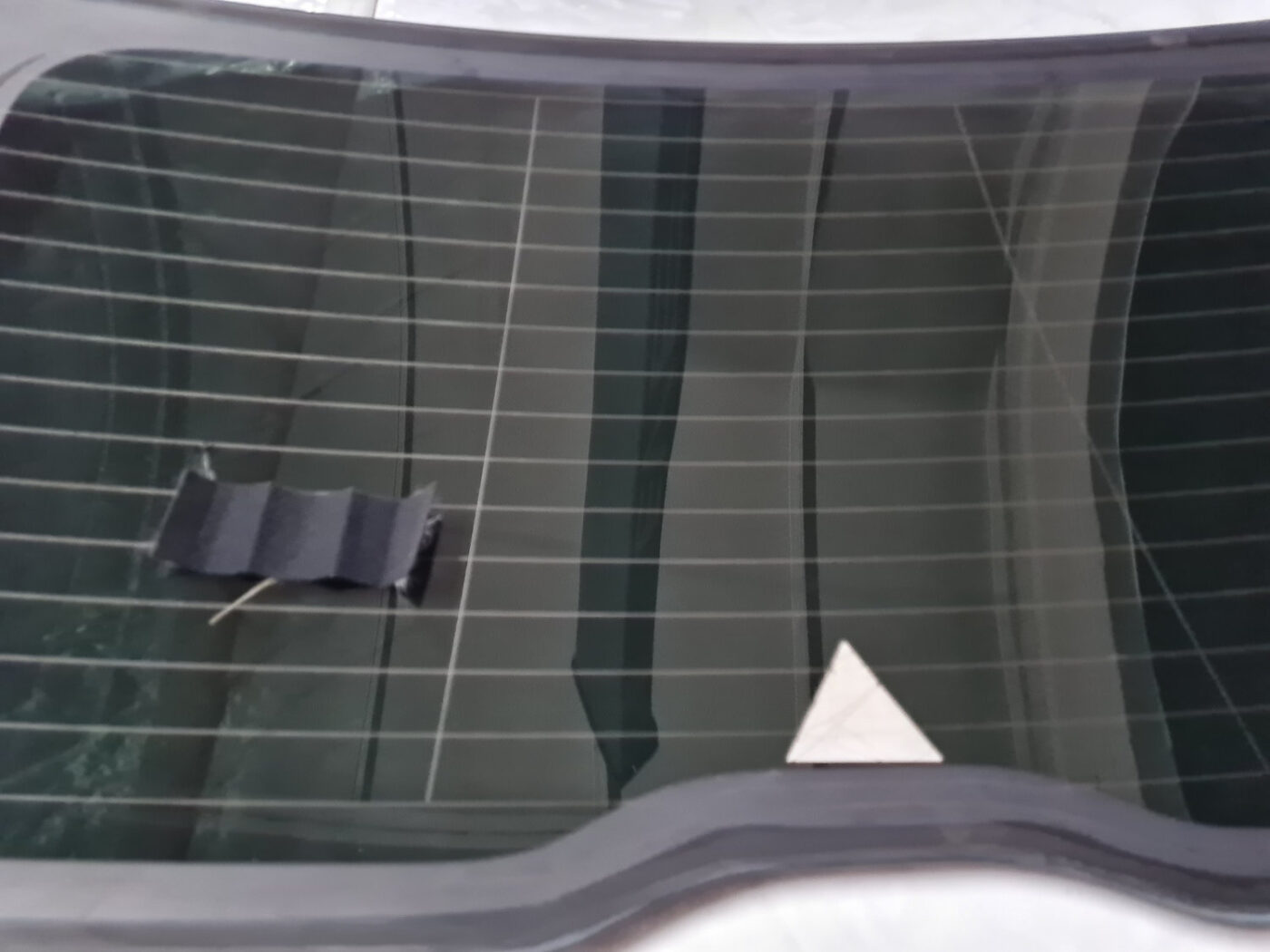 Aizmugures stikls priekš VOLVO XC 60 2009 4 Aizmugures stikls priekš VOLVO XC 60 2009