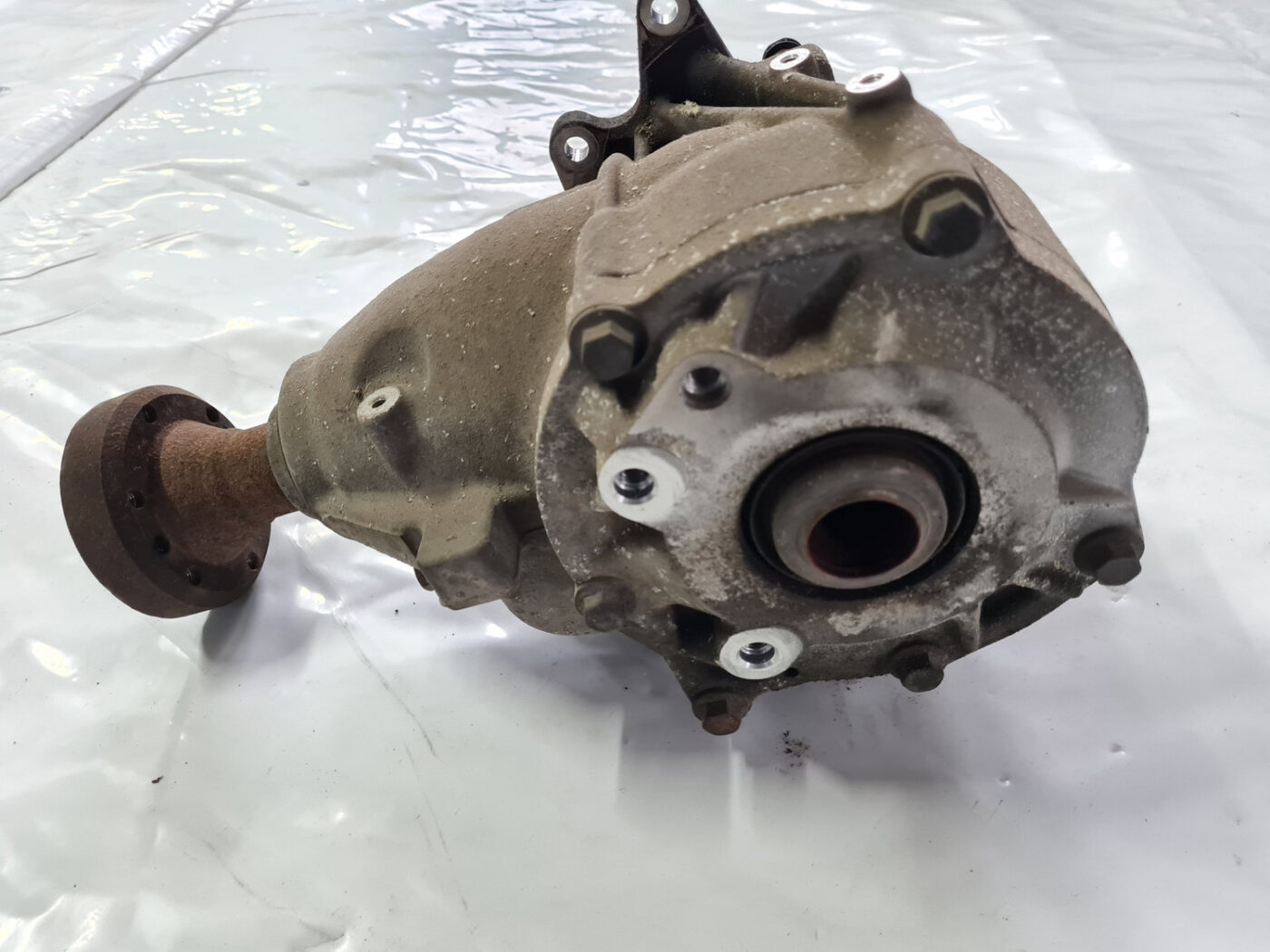 Priekšējais reduktors priekš VOLVO XC 60 2009 5 Priekšējais reduktors priekš VOLVO XC 60 2009