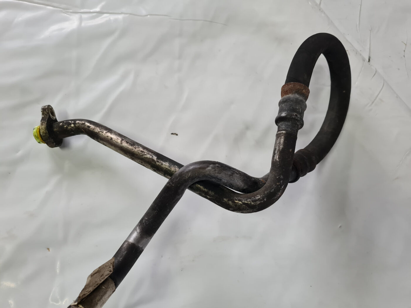 Gaisa kondicioniera caurule priekš VOLVO XC 60 2009 4 Gaisa kondicioniera caurule priekš VOLVO XC 60 2009