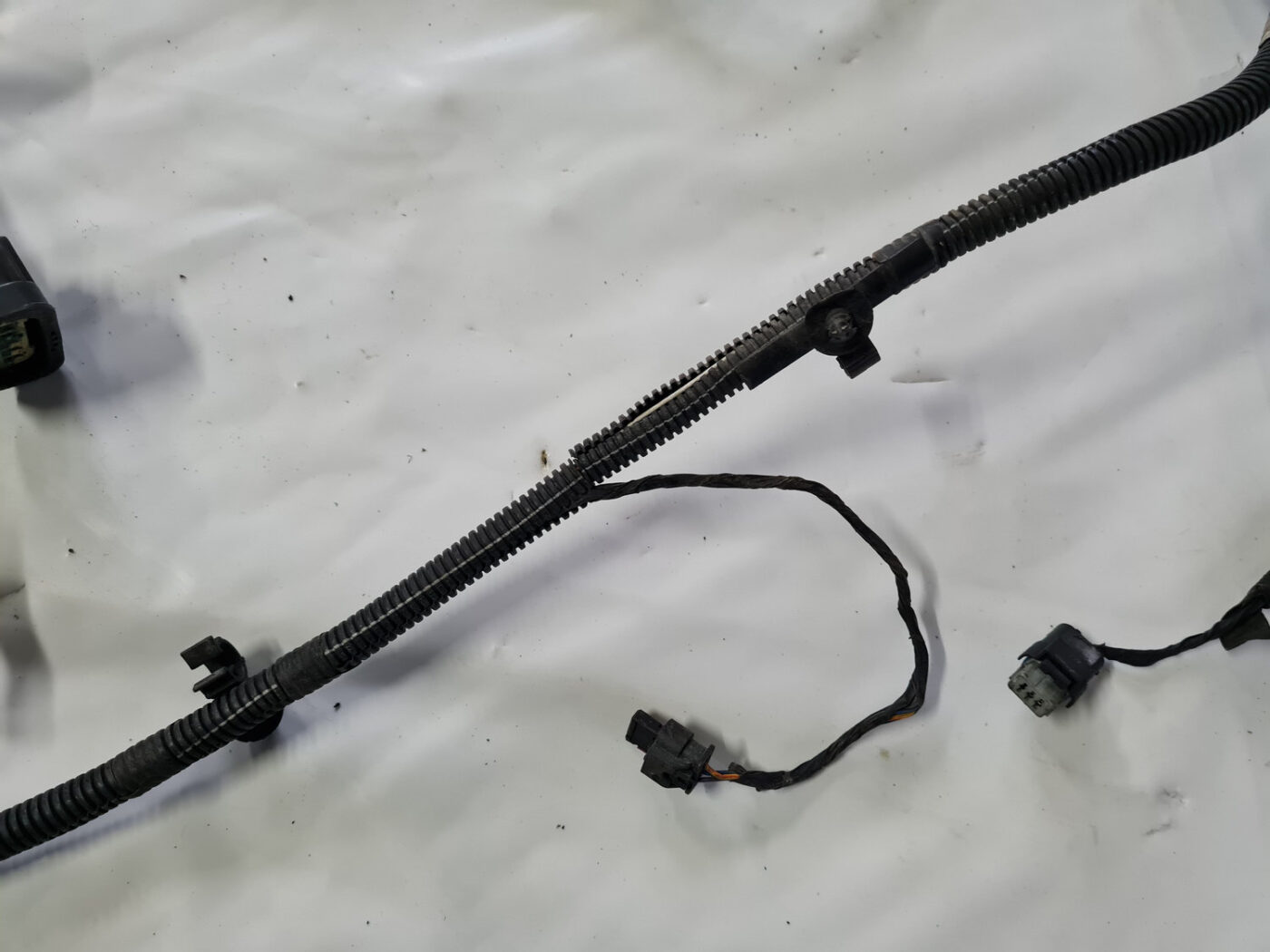 Pārkošanas devēju vads priekš VOLVO XC 60 2009 6 Pārkošanas devēju vads priekš VOLVO XC 60 2009