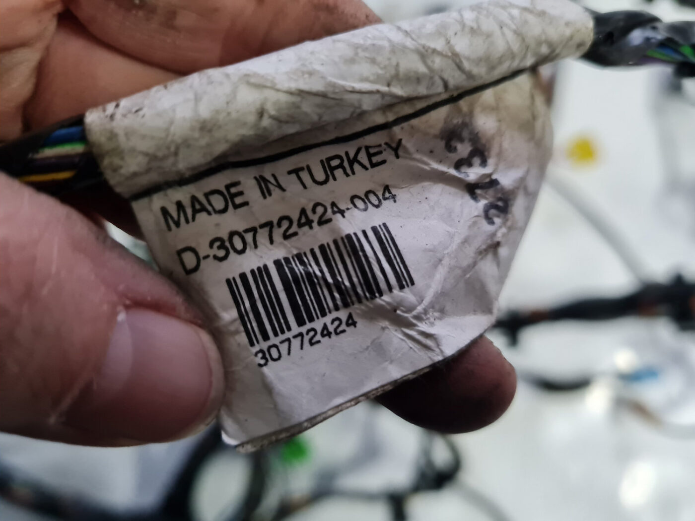 Mērinstrumentu paneļa elektrovads priekš VOLVO XC 60 2009 3 Mērinstrumentu paneļa elektrovads priekš VOLVO XC 60 2009