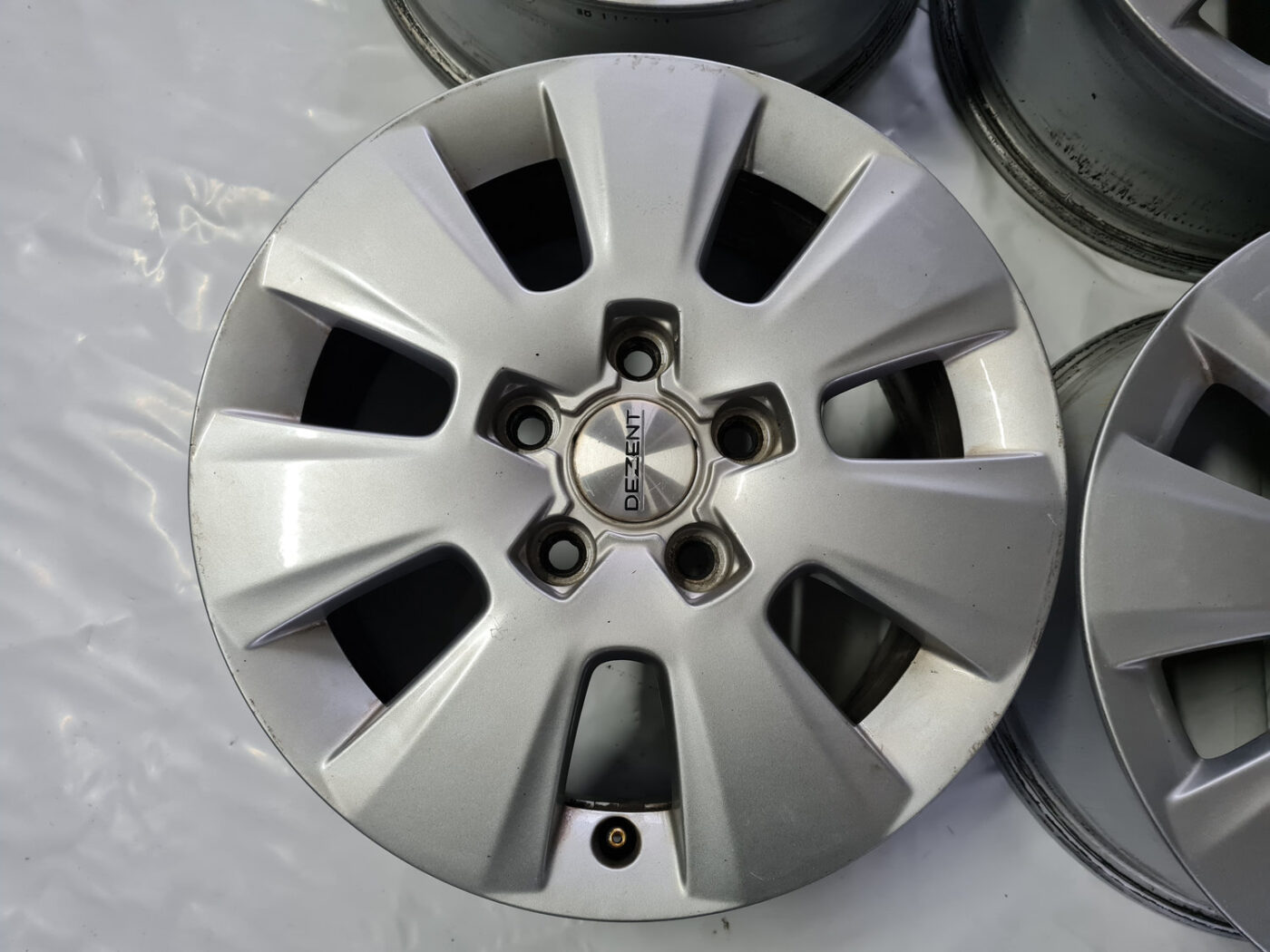 Lietie diski - vieglmetāla (kpl) priekš Audi A3 2005-2013 2 Lietie diski - vieglmetāla (kpl) priekš Audi A3 2005-2013