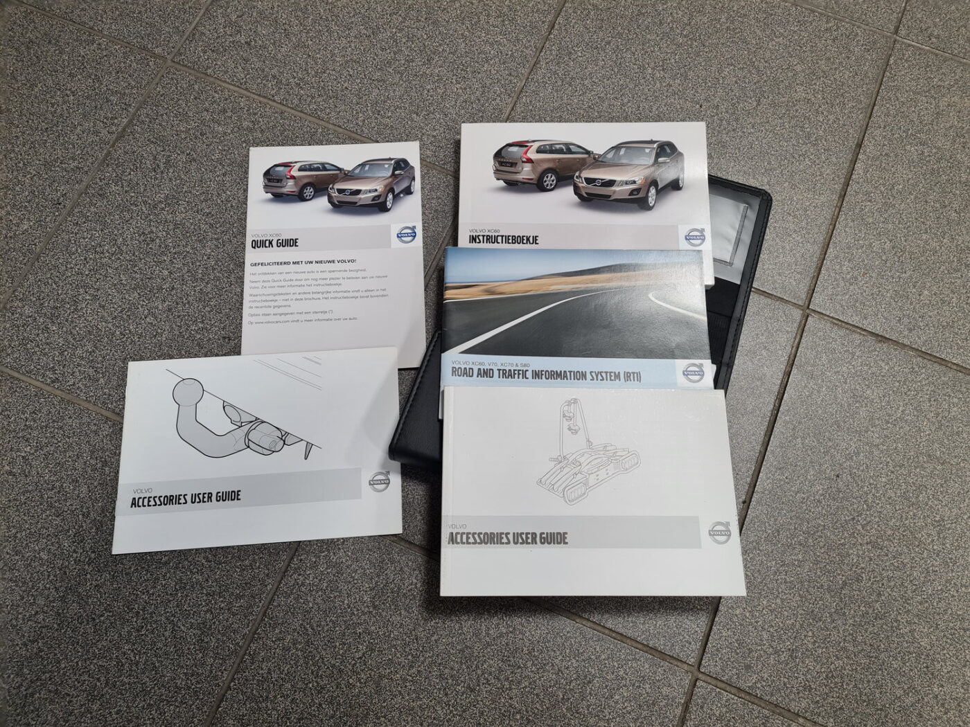 Lietotāja rokasgrāmata priekš VOLVO XC 60 2009 2 Lietotāja rokasgrāmata priekš VOLVO XC 60 2009