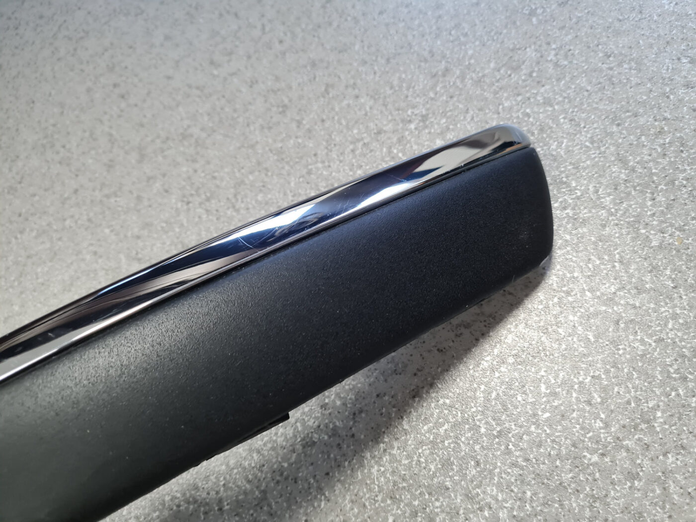 Priekšēja bufera uzlika priekš VW PASSAT B5+ 2001-2005 8 Priekšēja bufera uzlika priekš VW PASSAT B5+ 2001-2005